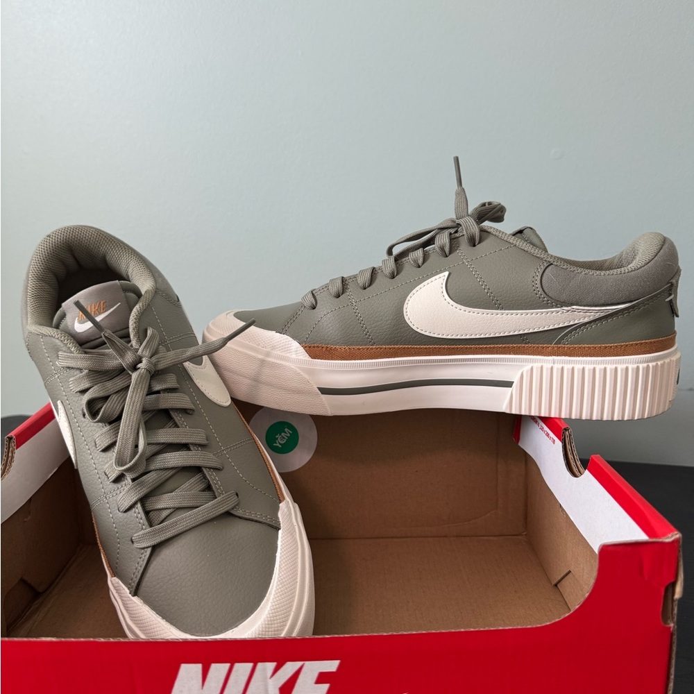 Women’s Nike Court Legacy Sneakers